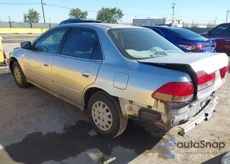 2002 Honda Accord 2.3 Vp из США, поврежденный, VIN 1HGCF86602A080467